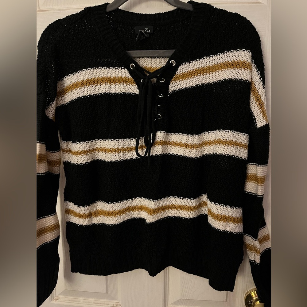 Rue21 Sweater